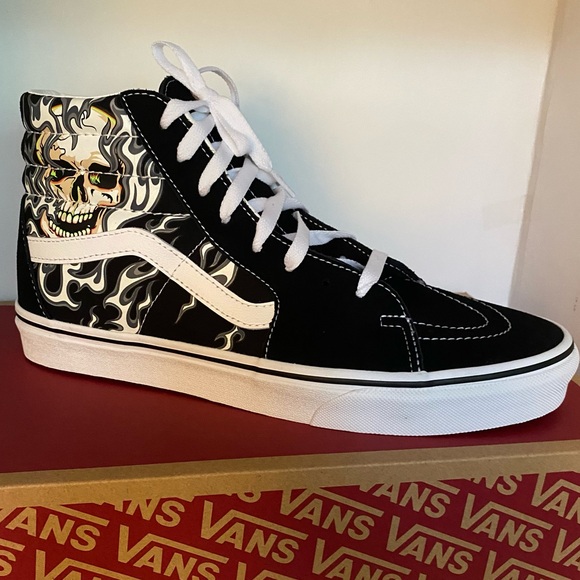 NEW Vans SK8-HI  Flame Skull Men Size 9 - Picture 2 of 10
